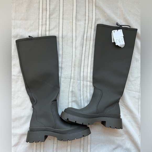 Zara Lug Sole Chunky Rubberized Platform Combat Rain Tall Boot Khaki Green 6 New - Picture 12 of 15